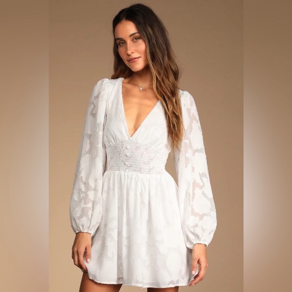 Lulus Tomorrow and Always White Burnout
Floral Mini Dress Sz XS Like new! - Picture 2 of 11